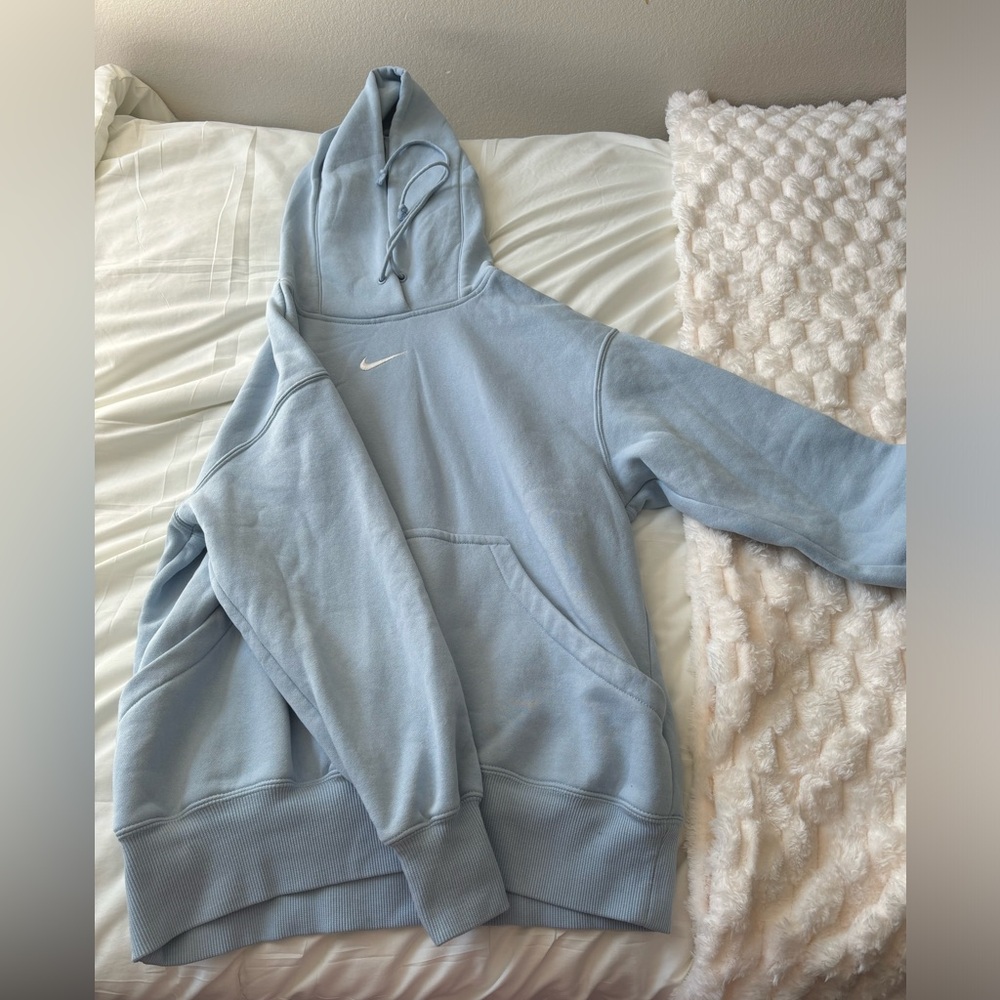Nike Women’s Baby Blue Sweatshirt